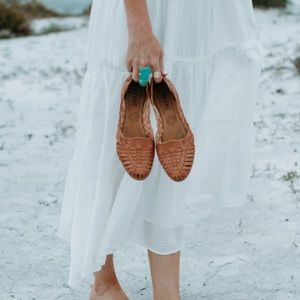 STORI FOOTWEAR The Vintage Tan Leather Mexican Huarache Sandal